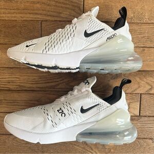NIKE Air Max 270-Women’s 9.5/Men’s 8